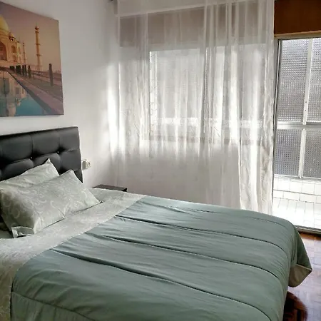 Cies Suites Paraguay 20 Vigo Centro - Flats With Hotel Services Διαμέρισμα Βίγκο