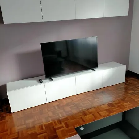 Cies Suites Paraguay 20 Vigo Centro - Flats With Hotel Services Βίγκο